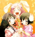  animal_ears bad_id bad_pixiv_id black_hair bunny_ears carnation closed_eyes flower grin hair_ornament hairclip holding holding_flower houraisan_kaguya inaba_tewi long_hair looking_at_viewer multiple_girls one_eye_closed open_mouth orange_background purple_hair red_carnation red_eyes red_flower reisen_udongein_inaba short_hair smile touhou upper_body yae_(mono110) 