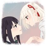  2girls black_hair blonde_hair blush closed_mouth commentary_request eye_contact hair_ribbon highres holding_hands inoue_takina long_hair looking_at_another lycoris_recoil medium_hair multiple_girls nishikigi_chisato one_side_up parted_lips purple_eyes red_eyes red_ribbon ribbon shiratama_draw shooting_star smile upper_body yuri 