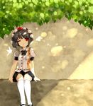  ;d bow hat hillly_(maiwetea) leaf looking_at_viewer one_eye_closed open_mouth pom_pom_(clothes) red_eyes shameimaru_aya short_hair sitting smile solo tokin_hat touhou white_legwear 