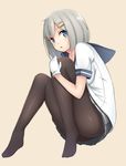  bad_id bad_pixiv_id beeyan black_legwear blue_eyes blush breasts gloves hair_ornament hair_over_one_eye hairclip hamakaze_(kantai_collection) kantai_collection knees_to_chest legs_up looking_at_viewer medium_breasts open_mouth pantyhose pleated_skirt school_uniform serafuku short_hair short_sleeves silver_hair skirt solo white_gloves 