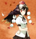  animal animal_on_shoulder bird bird_on_shoulder black_wings crow hat looking_at_viewer ogawa_maiko red_eyes shameimaru_aya solo tokin_hat touhou wings 