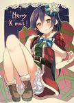  bad_id bad_twitter_id belt blush capelet christmas flower gift hair_flower hair_ornament knees_up legs_together long_hair looking_at_viewer love_live! love_live!_school_idol_project merry_christmas miseo_(mrkglove) sitting solo sonoda_umi yellow_eyes 