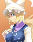  animal_ears blonde_hair blue_eyes breasts chromatic_aberration fox_ears fox_tail hand_on_own_chest hat kinketsu large_breasts mob_cap multiple_tails orange_background profile short_hair simple_background smile solo tabard tail touhou upper_body yakumo_ran 
