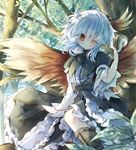  animal animal_on_shoulder bird bird_on_shoulder blue_hair blush head_wings horns in_tree multicolored_hair piyokichi red_eyes short_hair silver_hair single_head_wing solo tokiko_(touhou) touhou tree two-tone_hair wings 