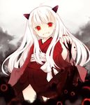  albino child copyright_request darkness demon_girl grin horns japanese_clothes kimono kurasuke long_hair monster_girl nail_polish red_eyes red_nails smile solo white_hair 