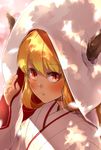  alternate_costume blonde_hair blush hood horns ibuki_suika japanese_clothes kimono looking_at_viewer nishiuri red_eyes slit_pupils solo touhou tree_shade uchikake 