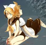  1girl back-to-back bad_id bad_pixiv_id barefoot brother_and_sister childlock kagamine_len kagamine_rin siblings twins vocaloid 
