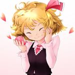  :t ^_^ bbb_(33kudo) blonde_hair closed_eyes eating food foodgasm fruit hair_ribbon heart peach ribbon rumia shirt short_hair skirt smile touhou vest 