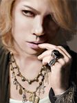  1boy 2010 blonde_hair bracelet hair_over_one_eye hyde_(l&#039;arc~en~ciel) hyde_(l'arc~en~ciel) j-rock jewelry l&#039;arc~en~ciel l'arc~en~ciel male male_focus musician necklace photorealistic realistic ring solo 