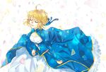  ahoge artoria_pendragon_(all) blonde_hair closed_eyes dress fate/stay_night fate_(series) highres hosiko01 petals saber smile solo 