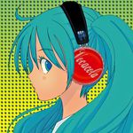  green_eyes green_hair hatsune_miku headphones kiriman_(souldeep) long_hair profile solo vocaloid 