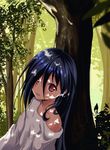  1girl animated animated_gif azumawari_(azumofu) hair_over_one_eye long_hair off_shoulder red_eyes the_ring tree yamamura_sadako 