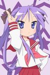  hiiragi_kagami long_hair lucky_star purple_hair ribbon ryouou_school_uniform school_uniform serafuku solo 