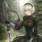  bangs black_dress blonde_hair breasts dress eyelashes gloves grass green_dress green_eyes green_legwear hair_between_eyes hairband highres holding holding_sword holding_weapon juliet_sleeves lips long_sleeves looking_at_viewer medium_breasts mole mole_under_mouth nature nier_(series) nier_automata no_blindfold outdoors planted_sword planted_weapon puffy_sleeves short_hair silver_hair sitting solo sword thighhighs tree tree_stump unsomnus weapon yorha_no._2_type_b 