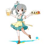  &gt;:( alcohol alternate_costume apron aqua_bow bad_id bad_twitter_id bangs bare_legs beer beer_mug bow brown_eyes brown_footwear collarbone cup dirndl dress food frown fudeyama_(fudeco) full_body german_clothes hair_bow holding holding_cup holding_plate kantai_collection kasumi_(kantai_collection) leg_up long_hair onigiri plate puffy_short_sleeves puffy_sleeves shoes short_sleeves side_ponytail sidelocks simple_background solo standing standing_on_one_leg tako-san_wiener v-shaped_eyebrows waist_apron white_background yellow_apron 