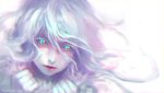  clenched_hands eyelashes fur_trim hair_between_eyes lips long_hair looking_at_viewer multicolored multicolored_eyes original simple_background solo upper_body watermark web_address wenqing_yan white_background white_hair 