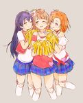  bad_id bad_pixiv_id belt brown_hair cheerleader flower girl_sandwich grey_background hair_flower hair_ornament happy_maker! heart highres kousaka_honoka love_live! love_live!_school_idol_project minami_kotori multiple_girls one_eye_closed orange_hair pom_poms purple_hair red_ribbon ribbon sandwiched skirt sonoda_umi syou_(endemic_species) white_ribbon 