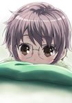  bangs brown_eyes close-up glasses hidden_mouth highres looking_at_viewer nagato_yuki nagato_yuki-chan_no_shoushitsu pillow purple_hair puyo short_hair solo suzumiya_haruhi_no_shoushitsu suzumiya_haruhi_no_yuuutsu 