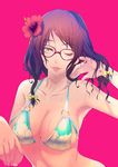  armpits bangs bikini bow breasts cleavage collarbone dripping eyebrows eyebrows_visible_through_hair flower green_eyes hair_bow hair_flower hair_ornament hand_in_hair hibiscus inugami_mokekiyo large_breasts long_hair looking_at_viewer nail_polish o-ring o-ring_bikini original parted_lips pink_background red_flower simple_background sky_print solo swept_bangs swimsuit upper_body wet wet_hair wings yellow_bow 