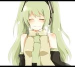  bad_id bad_pixiv_id closed_eyes detached_sleeves green_hair hatsune_miku long_hair mono_(recall) necktie simple_background smile solo twintails vocaloid 