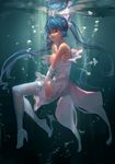  aqua_eyes bad_id bad_pixiv_id blue_eyes blue_hair breasts cleavage dress elbow_gloves gloves hatsune_miku high_heels highres long_hair shoe_dangle small_breasts solo sparrow_(xici9527) strapless strapless_dress submerged thighhighs twintails underwater very_long_hair vocaloid white_dress white_gloves 