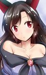  animal_ears bare_shoulders black_hair breasts brooch cleavage collarbone highres imaizumi_kagerou jewelry large_breasts lips long_hair looking_at_viewer parted_lips red_eyes solo touhou upper_body very_long_hair wolf_ears y2 