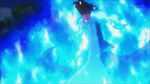  animated_gif charizard greninja mega_charizard_x pokemon pokemon_(anime) satoshi-greninja 