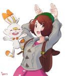  1girl animal_ears bag blush brown_eyes brown_hair bunny bunny_ears bunny_pose creature creatures_(company) female_protagonist_(pokemon_swsh) game_freak gen_8_pokemon green_hat happy hat highres ippers looking_at_viewer nintendo open_mouth pokemon pokemon_(creature) pokemon_(game) pokemon_swsh scorbunny short_hair simple_background smile tam_o&#039;_shanter white_background 