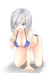  all_fours bad_id bad_pixiv_id bikini blue_bikini breasts cleavage collarbone fang grey_eyes hair_ornament hairclip hamakaze_(kantai_collection) highres kantai_collection large_breasts ootsuki_momiji open_mouth paw_pose silver_hair smile solo swimsuit 