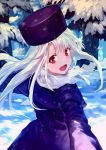  1girl :d bob_(biyonbiyon) coat fate/stay_night fate_(series) floating_hair forest hat highres illyasviel_von_einzbern long_hair looking_at_viewer looking_back nature open_mouth outdoors purple_coat purple_hat red_eyes scarf silver_hair smile snow solo steam white_scarf winter_clothes winter_coat 