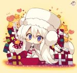  &gt;_&lt; 1girl :&lt; azur_lane bangs beige_background blush box cape character_request chibi dress earmuffs eyebrows_visible_through_hair fur-trimmed_cape fur-trimmed_hat fur-trimmed_sleeves fur_trim gift gift_box hair_between_eyes hat heart long_hair long_sleeves looking_at_viewer muuran parted_lips purple_eyes red_hat sack santa_hat signature snowman solo star triangle_mouth very_long_hair white_cape white_dress white_hair white_hat 
