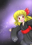  alternate_costume blonde_hair commentary fang gaoo_(frpjx283) hair_ribbon highres japanese_clothes kimono looking_at_viewer night red_eyes ribbon rumia shooting_star sky solo star_(sky) starry_sky touhou 