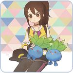  ayu_(mog) bad_id bad_pixiv_id black_gloves black_legwear brown_eyes brown_hair choker copyright_name female_protagonist_(pokemon_go) fingerless_gloves frown gen_1_pokemon gloves high_ponytail long_hair lowres oddish open_mouth pokemon pokemon_(creature) pokemon_go sitting smile 