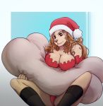  1girl bare_shoulders breasts cleavage hat large_breasts long_hai one_piece santa_hat smile wanda_(one_piece) 