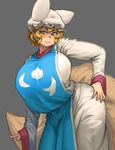  blonde_hair blush breasts brown_eyes chanta_(ayatakaoisii) dress fox_tail grey_background hand_on_hip hat highres huge_breasts long_sleeves multiple_tails nose_blush pillow_hat plump short_hair sideways_glance simple_background solo tabard tail thighs touhou white_dress wide_hips wide_sleeves yakumo_ran 