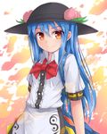  black_hat blue_hair blue_skirt bow bowtie food frilled_shirt frills fruit hair_between_eyes hat hat_leaf hinanawi_tenshi long_hair looking_at_viewer orange_eyes peach puffy_short_sleeves puffy_sleeves red_bow red_neckwear shirt short_sleeves skirt solo touhou upper_body uumaru very_long_hair white_shirt 