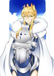  absurdres ahoge alternate_eye_color armor artoria_pendragon_(all) artoria_pendragon_(lancer) blonde_hair blue_sky cape crossed_arms crown day fate/grand_order fate_(series) fur-trimmed_cape fur_trim highres long_hair sky solo watercat322 white_cape yellow_eyes 
