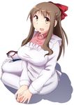  bow breasts brown_eyes brown_hair cosplay eyebrows eyebrows_visible_through_hair hair_ornament hair_ribbon hirame_guard horie_yui japanese_clothes kantai_collection kappougi large_breasts long_hair looking_at_viewer mamiya_(kantai_collection) mamiya_(kantai_collection)_(cosplay) matsumoto_yoriko open_mouth ponytail red_bow ribbon sandals seiyuu_connection simple_background solo tabi thick_eyebrows trait_connection white_background yuyushiki zouri 