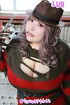  1girl a_nightmare_on_elm_street breasts cleavage cosplay fat freddy_krueger freddy_krueger_(cosplay) hat luu_(cosplayer) photo 