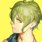  amami_rantarou antenna_hair closed_mouth danganronpa eyebrows_visible_through_hair eyelashes green_eyes green_hair hair_between_eyes katorius looking_at_viewer male_focus new_danganronpa_v3 portrait profile simple_background smile solo yellow_background 