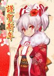  absurdres alternate_hairstyle bow floral_background flower fujiwara_no_mokou hair_between_eyes hair_bow hair_flower hair_ornament highres japanese_clothes kimono looking_at_viewer obi ofuda ponytail red_eyes red_flower red_kimono sash silver_hair smile solo touhou translation_request upper_body wide_sleeves yongzhe_mei_hong 