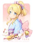  2017 6u_(eternal_land) ayase_eli bell bird blonde_hair blue_eyes bow character_name cherry_blossoms commentary_request copyright_name earrings flower from_side hair_bow happy_new_year japanese_clothes jewelry jingle_bell kimono light_blush looking_at_viewer love_live! love_live!_school_idol_project minami_kotori_(bird) nengajou new_year obi ponytail sash sidelocks upper_body 
