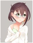  alternate_costume blue-framed_eyewear blush brown_hair collarbone commentary_request eyebrows_visible_through_hair glasses green_eyes hair_ornament hairclip highres kantai_collection long_sleeves multicolored_hair okinami_(kantai_collection) pink_hair short_hair simple_background solo upper_body yukikasa_(ro-ga-o-y) 