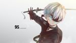  artist_name blindfold blue_eyes character_name highres looking_away male_focus mazumaro nier_(series) nier_automata solo sword weapon white_background white_hair yorha_no._9_type_s 