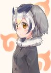  :/ blonde_hair blush brown_eyes buttons expressionless eyebrows eyelashes from_side fur_collar gradient_hair grey_coat grey_hair hair_between_eyes head_wings highres japari_symbol kemono_friends long_sleeves looking_at_viewer multicolored_hair northern_white-faced_owl_(kemono_friends) pink_background short_hair simple_background solo tareme ukimesato white_hair wings 