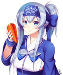 &gt;:) artist_name blue_eyes blue_hair carrot chain commentary_request eyebrows_visible_through_hair headband kamoi_(kantai_collection) kantai_collection long_hair looking_at_viewer noise_(tsuzuki) ponytail sidelocks signature simple_background smile solo upper_body v-shaped_eyebrows white_background 