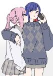  2girls annoyed argyle_clothes argyle_sweater arm_around_shoulder atenaba blue_eyes blue_hair braid colored_inner_hair commentary french_braid gradient_background grey_background grey_skirt grey_sweater hashtag_only_commentary highres holding holding_phone kaf_(kamitsubaki_studio) kamitsubaki_studio long_sleeves looking_at_another looking_at_viewer medium_hair multicolored_hair multiple_girls open_mouth phone pink_hair plaid plaid_skirt pleated_skirt ponytail red_hair rim_(kamitsubaki_studio) skirt sweater talking_on_phone white_background white_sweater yellow_pupils yuri 