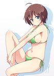  ahoge aqua_eyes bangs bare_arms barefoot bikini blush breasts brown_hair closed_mouth commentary_request eyebrows_visible_through_hair green_bikini hands_on_own_leg knee_up large_breasts looking_at_viewer mel_(melty_pot) navel new_game! shadow shinoda_hajime short_hair side-tie_bikini sitting solo stomach swimsuit white_background 