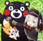  ;d armor bear bell cape checkered checkered_background commentary_request fangs flower_knot fox gold_trim green_eyes hat highres hotarumaru hug japanese_armor konnosuke kumamon looking_at_viewer male_focus momoyama_aoi one_eye_closed ootachi open_mouth sheath sheathed shoulder_armor silver_hair smile sode sword tassel touken_ranbu weapon 