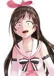  a.i._channel bow brown_hair commentary constricted_pupils crazy_eyes gesugao hair_bow highlights highres kizuna_ai long_hair looking_at_viewer multicolored_hair pink_bow samidare solo troll_face virtual_youtuber 